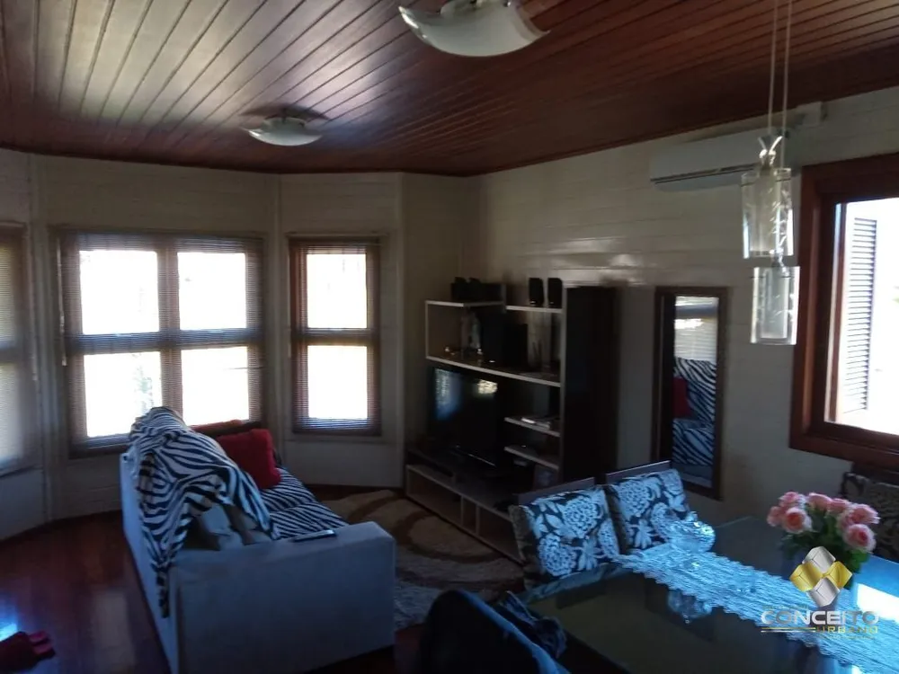 Casa, 5 quartos, 140 m² - Foto 4