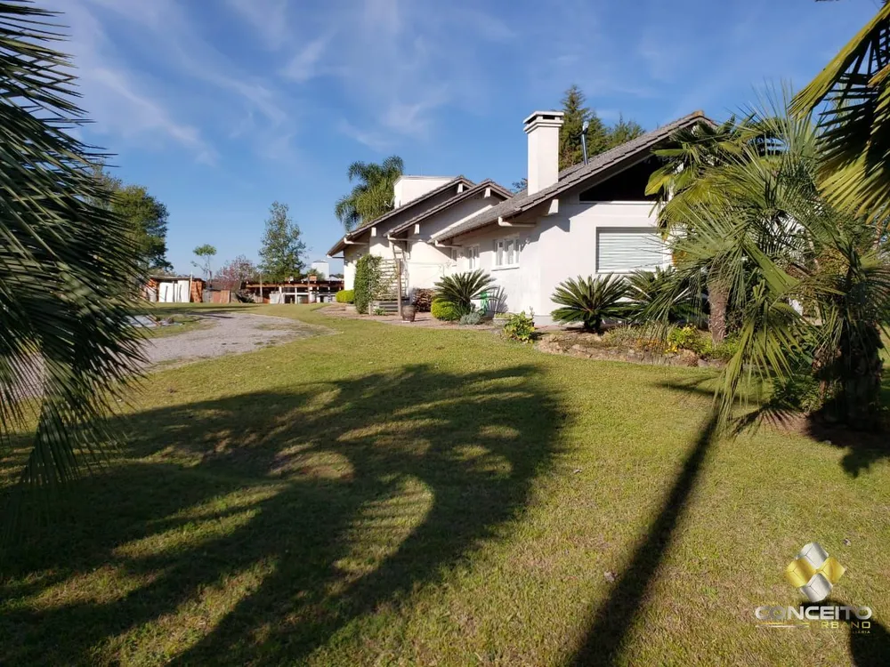 Casa, 5 quartos, 181 m² - Foto 1