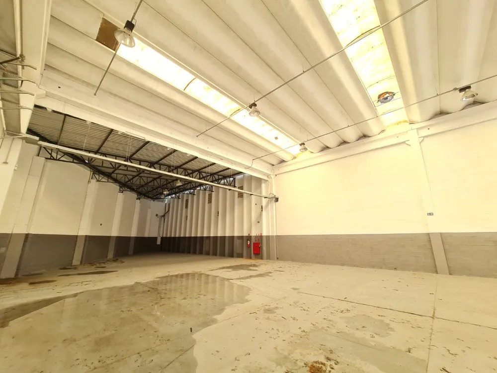 Depósito-Galpão, 647 m² - Foto 13