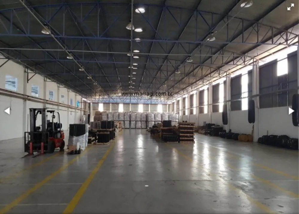 Depósito-Galpão, 1700 m² - Foto 1