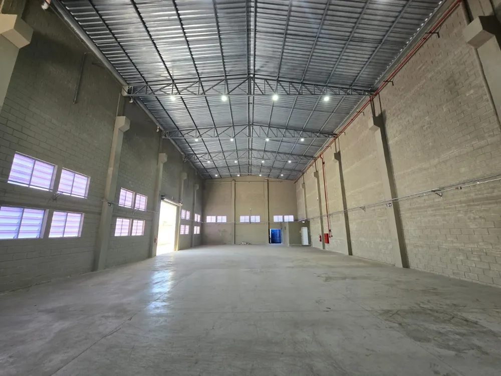 Depósito-Galpão, 600 m² - Foto 2