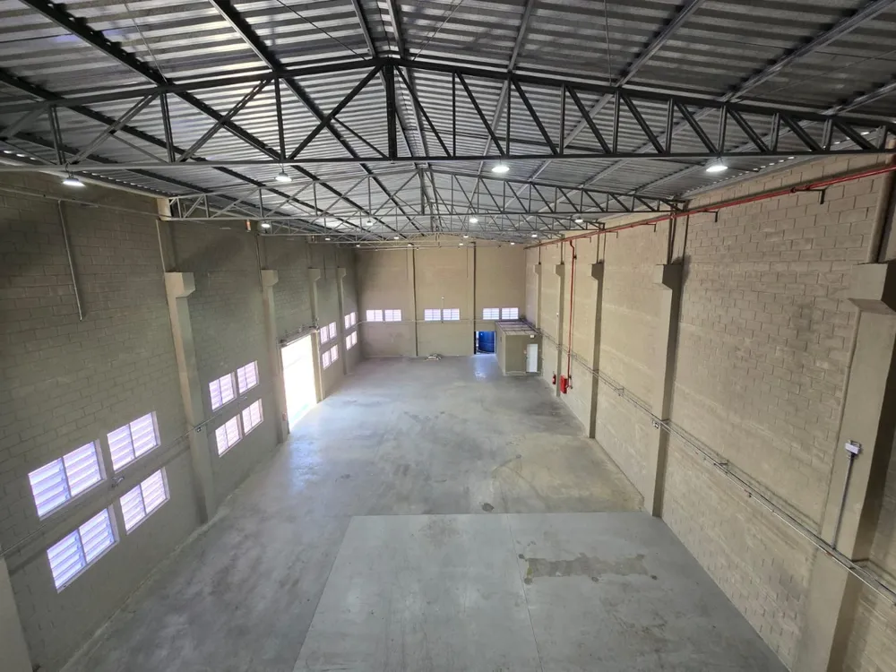 Depósito-Galpão, 600 m² - Foto 1