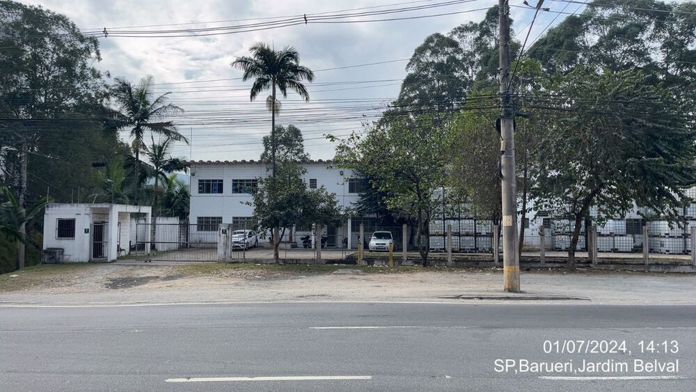 Depósito-Galpão-Armazém para alugar, 2300m² - Foto 2