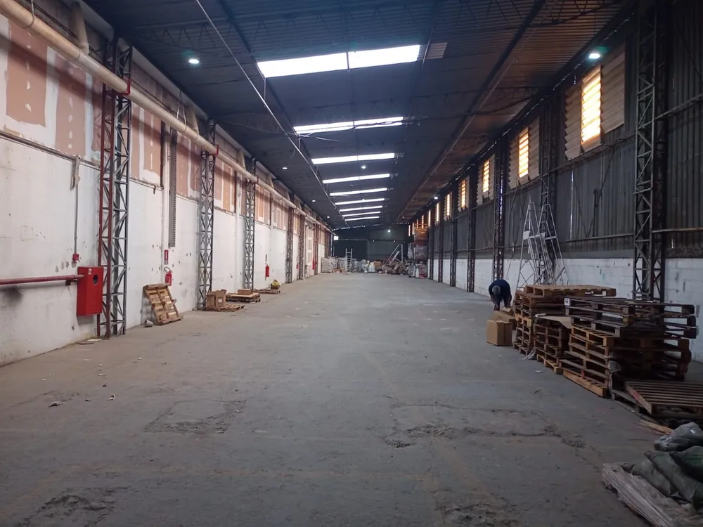 Depósito-Galpão, 1190 m² - Foto 2