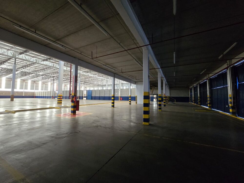 Depósito-Galpão-Armazém para alugar, 10500m² - Foto 8