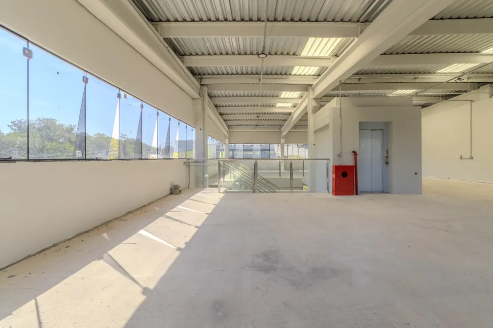 Depósito-Galpão, 927 m² - Foto 1