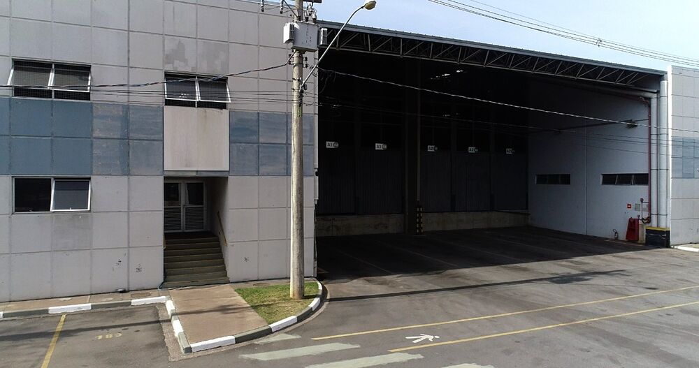 Depósito-Galpão-Armazém para alugar, 1350m² - Foto 13