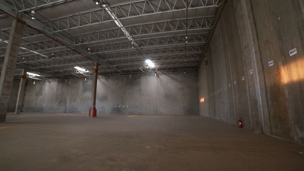 Depósito-Galpão-Armazém para alugar, 1350m² - Foto 6
