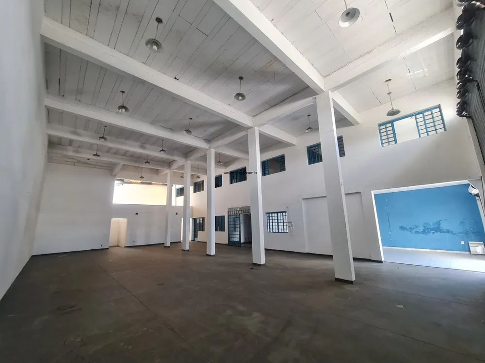 Depósito-Galpão, 407 m² - Foto 1