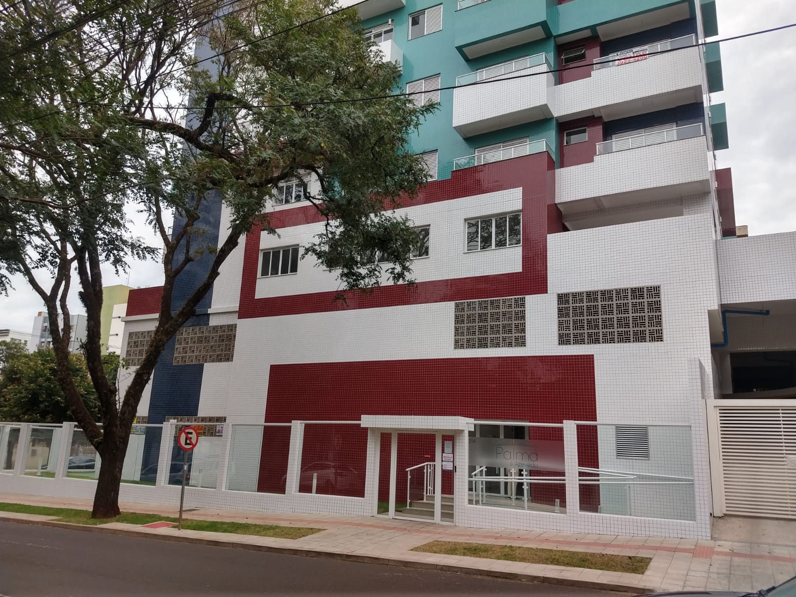 Apartamento à venda com 2 quartos, 56m² - Foto 3