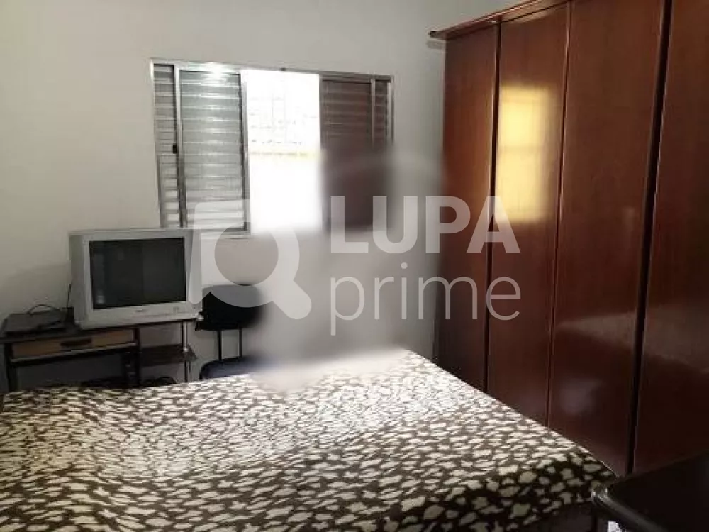 Casa à venda com 2 quartos, 220m² - Foto 7