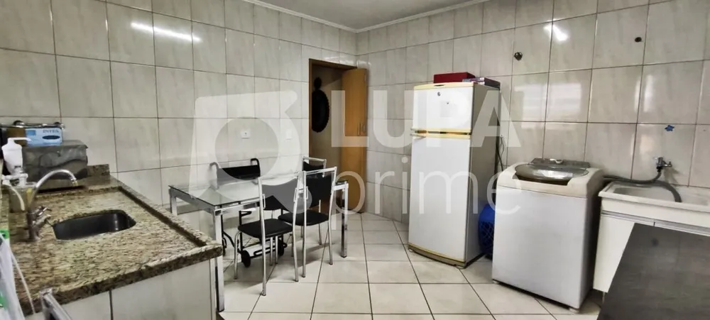 Casa, 3 quartos, 250 m² - Foto 10