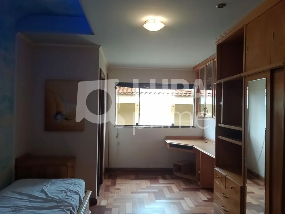 Casa, 4 quartos, 470 m² - Foto 2