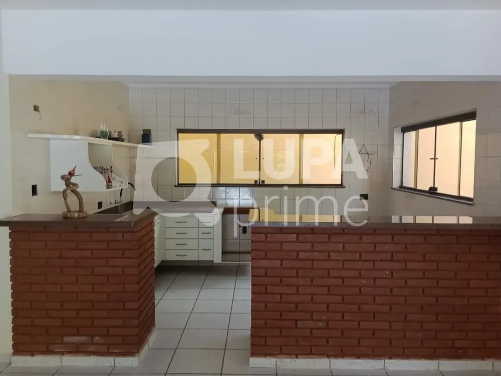 Casa, 4 quartos, 470 m² - Foto 1