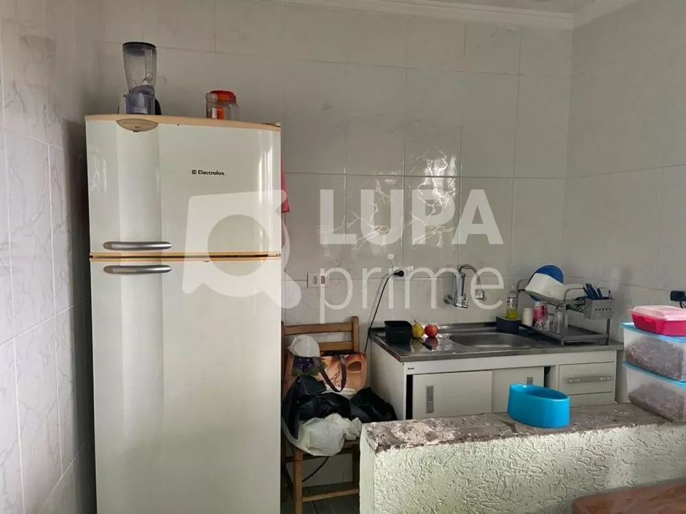 Casa à venda com 5 quartos, 91m² - Foto 3