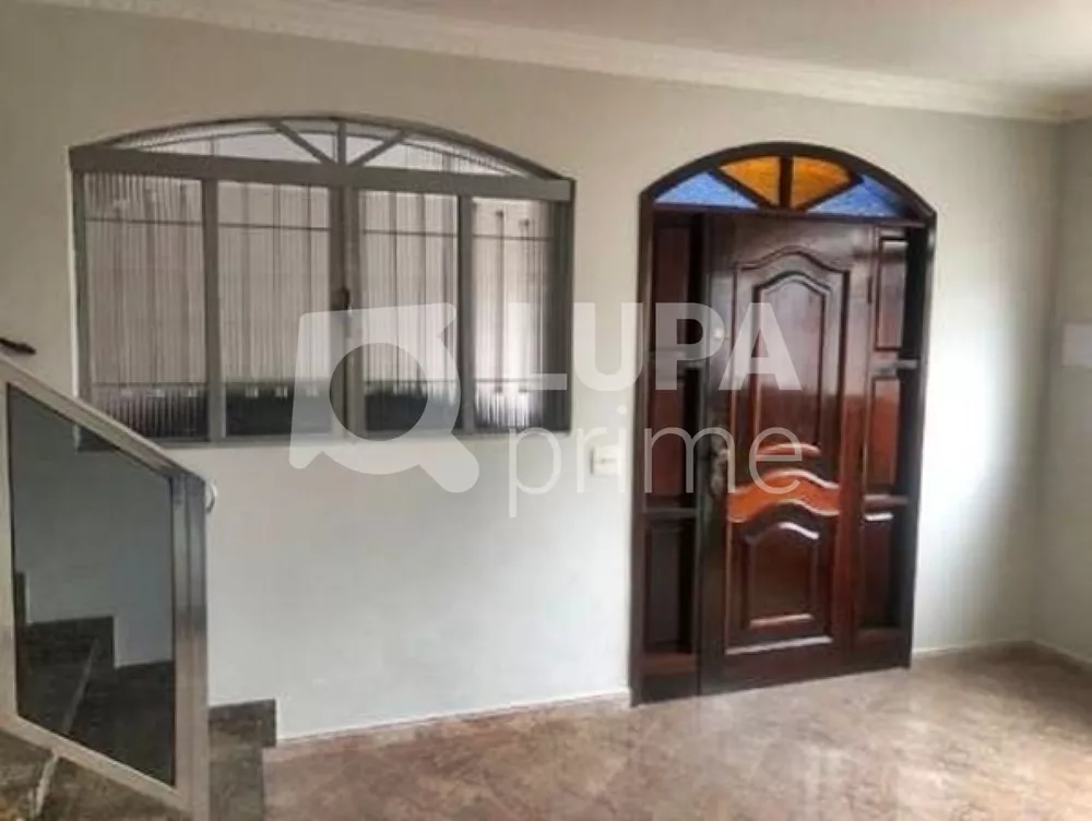 Casa à venda com 3 quartos, 115m² - Foto 2