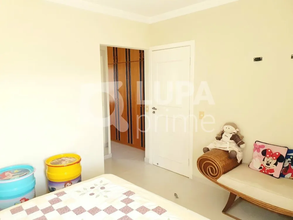 Apartamento, 3 quartos, 282 m² - Foto 2