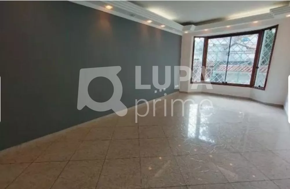 Casa à venda com 3 quartos, 200m² - Foto 2