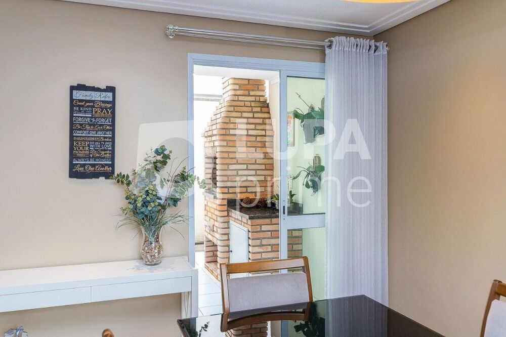 Casa à venda com 3 quartos, 109m² - Foto 6