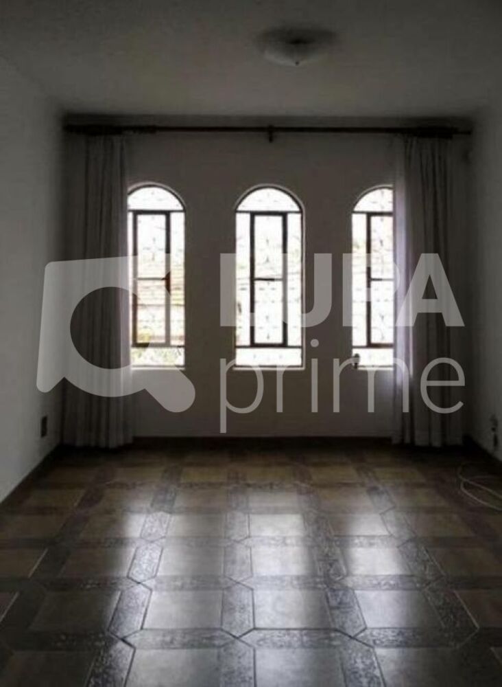 Casa à venda com 3 quartos, 120m² - Foto 4