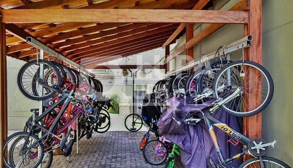 Apartamento à venda com 2 quartos, 65m² - Foto 2