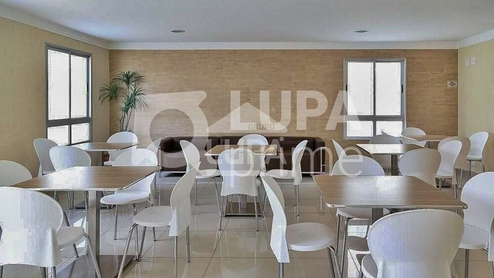Apartamento à venda com 2 quartos, 65m² - Foto 4