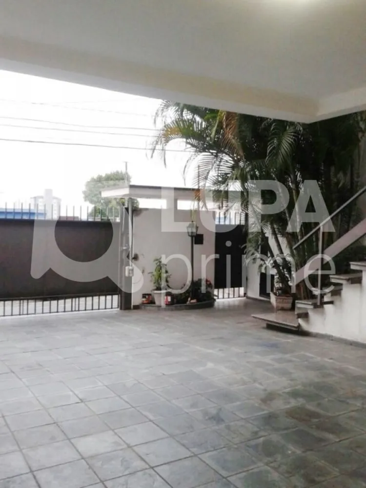 Casa, 4 quartos, 240 m² - Foto 1