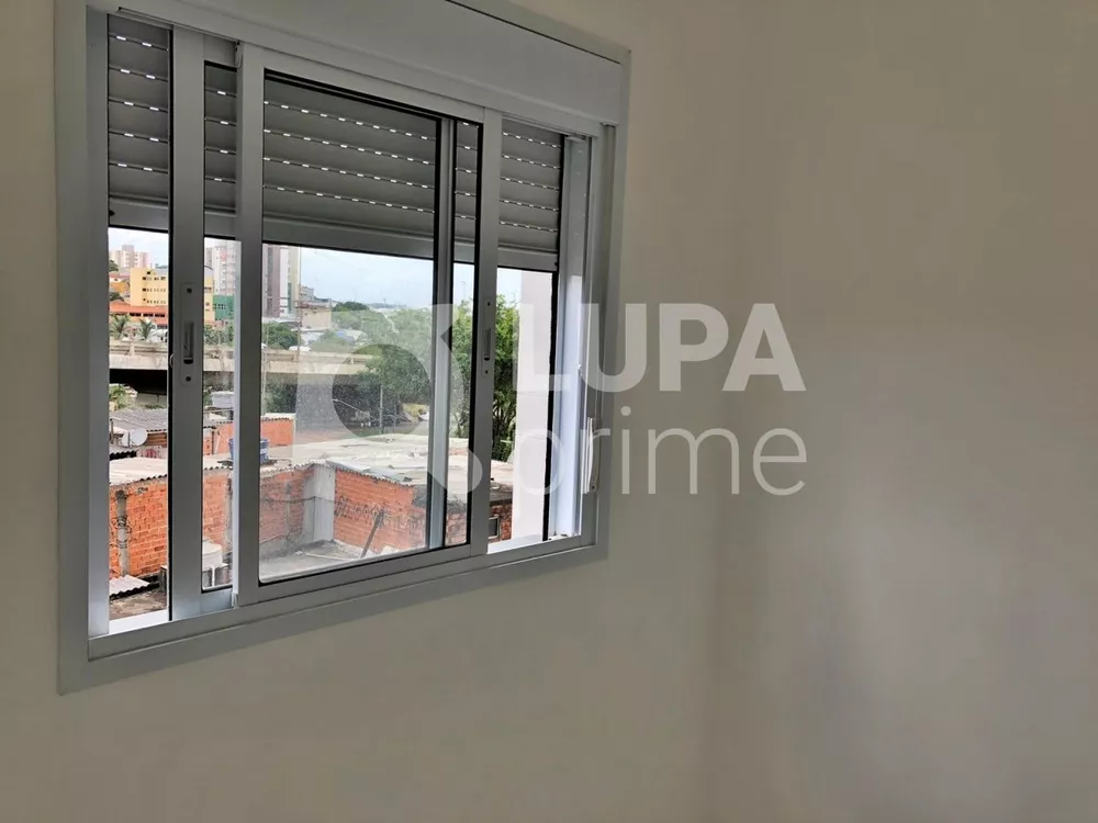 Apartamento à venda com 2 quartos, 42m² - Foto 4