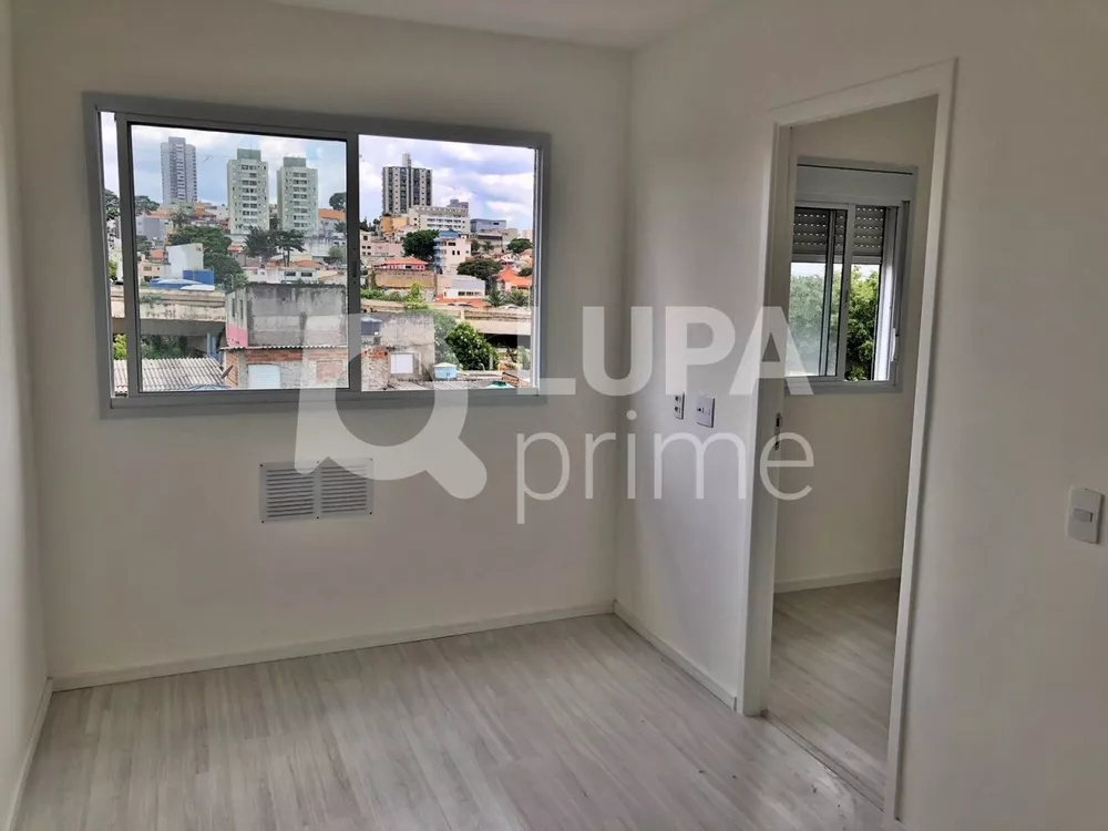 Apartamento à venda com 2 quartos, 42m² - Foto 1