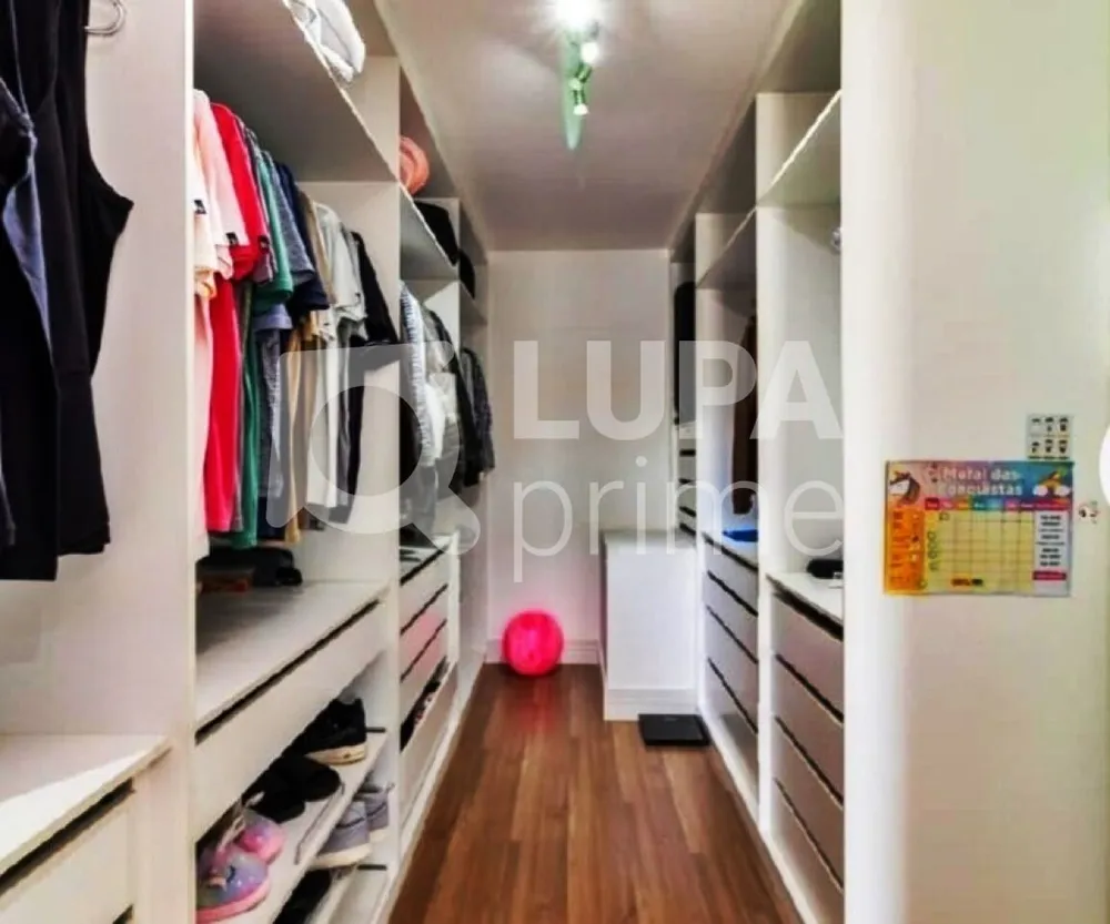 Casa, 3 quartos, 224 m² - Foto 10