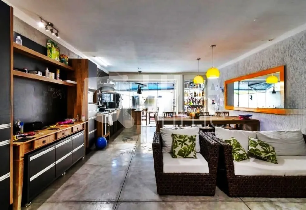 Casa, 3 quartos, 224 m² - Foto 8