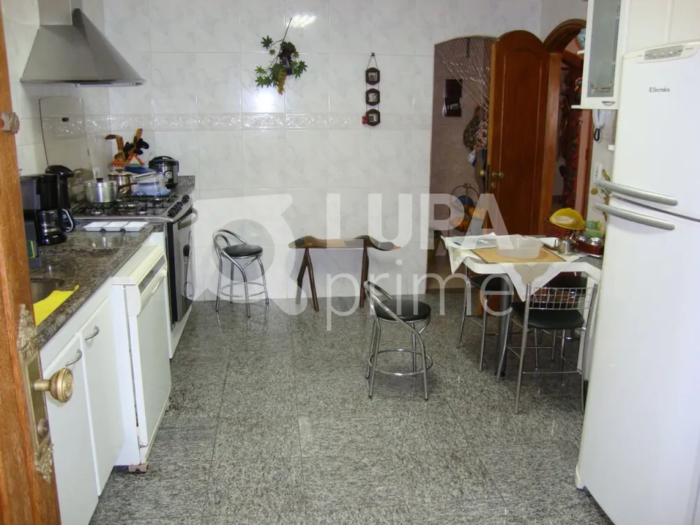 Casa, 6 quartos, 659 m² - Foto 1