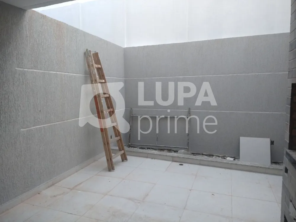 Casa, 3 quartos, 220 m² - Foto 1