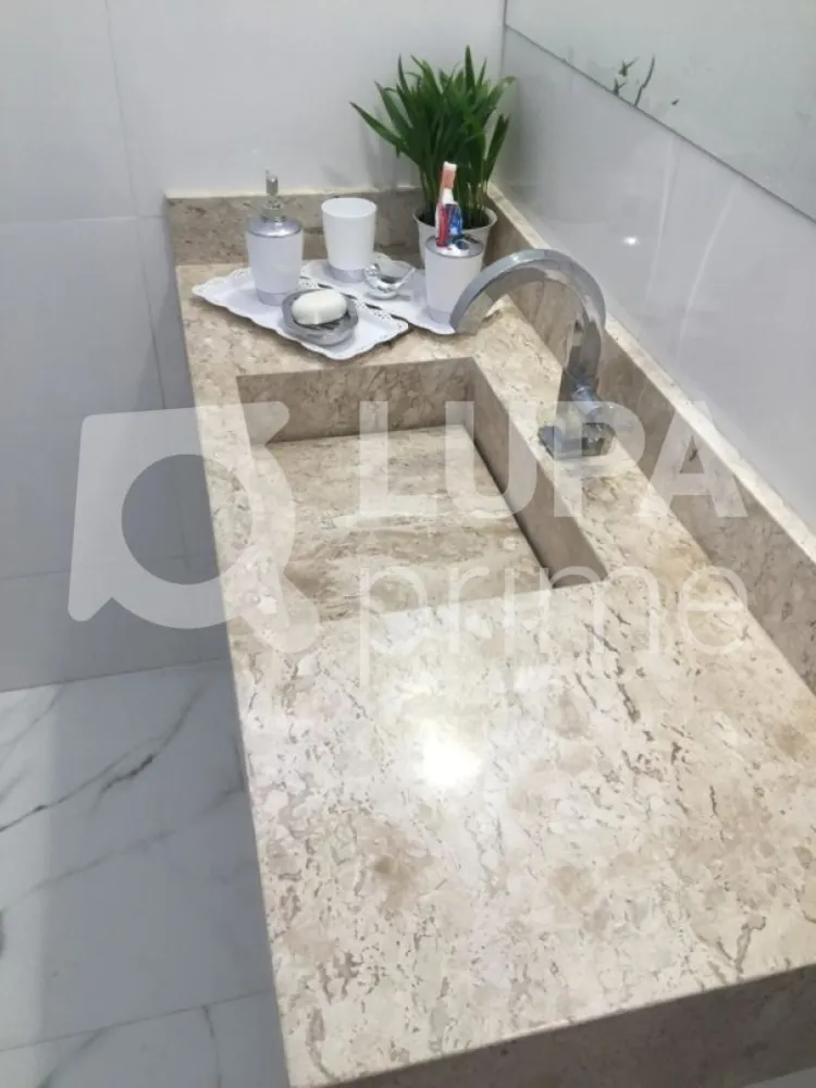 Casa, 3 quartos, 240 m² - Foto 9