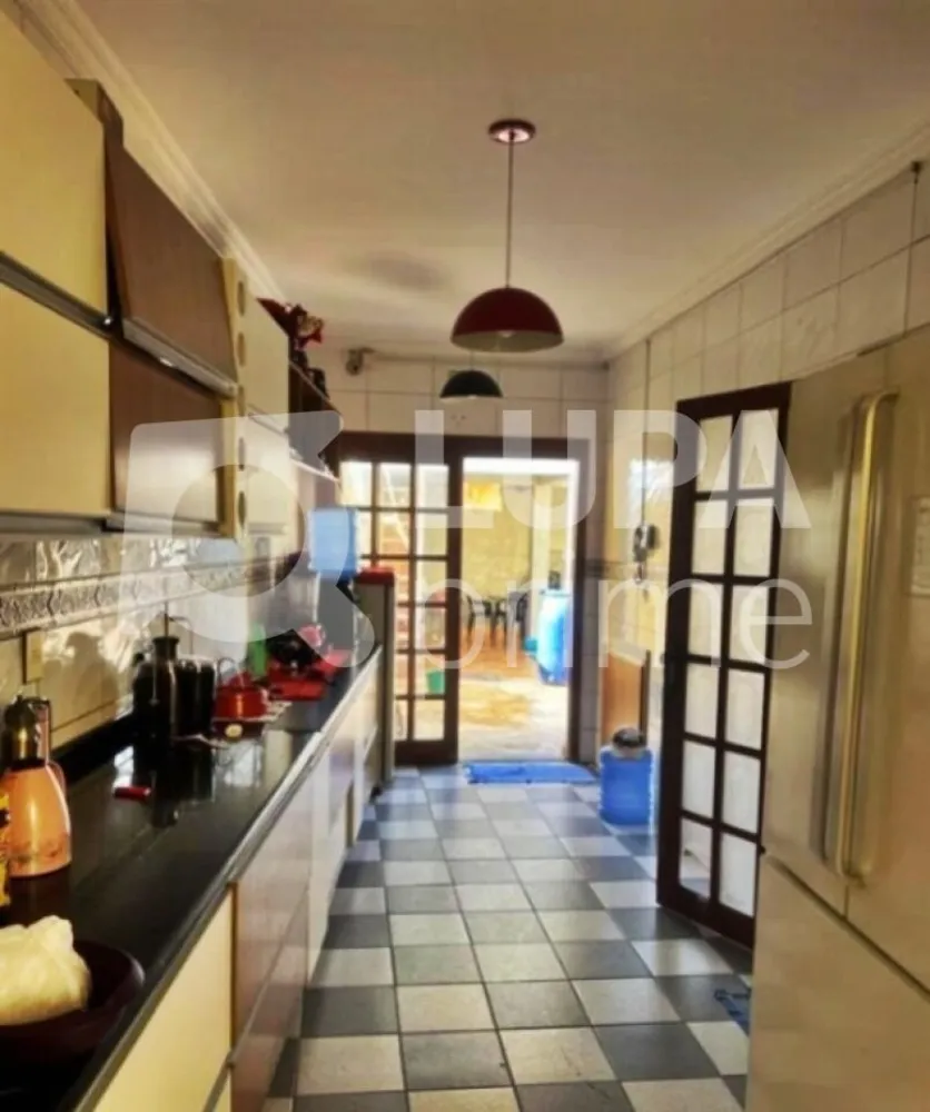 Casa, 5 quartos, 242 m² - Foto 11