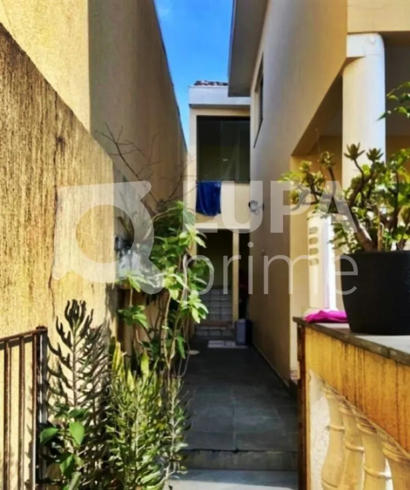 Casa, 5 quartos, 242 m² - Foto 10