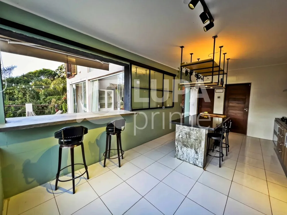 Casa, 3 quartos, 320 m² - Foto 10
