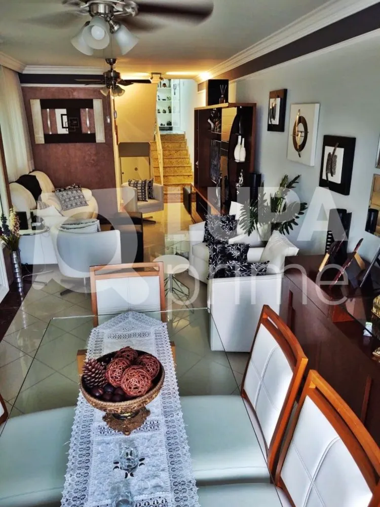 Casa, 3 quartos, 200 m² - Foto 2
