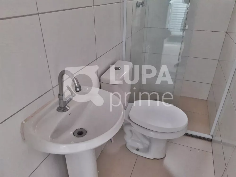 Casa para alugar com 2 quartos, 40m² - Foto 4