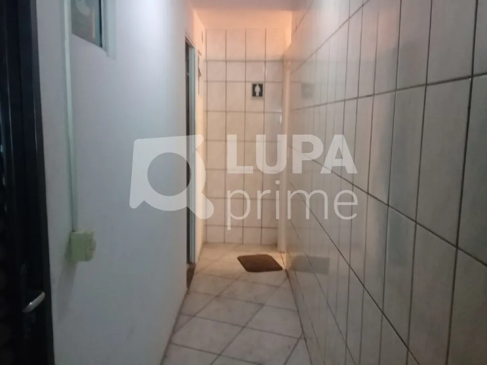 Prédio Inteiro, 590 m² - Foto 2