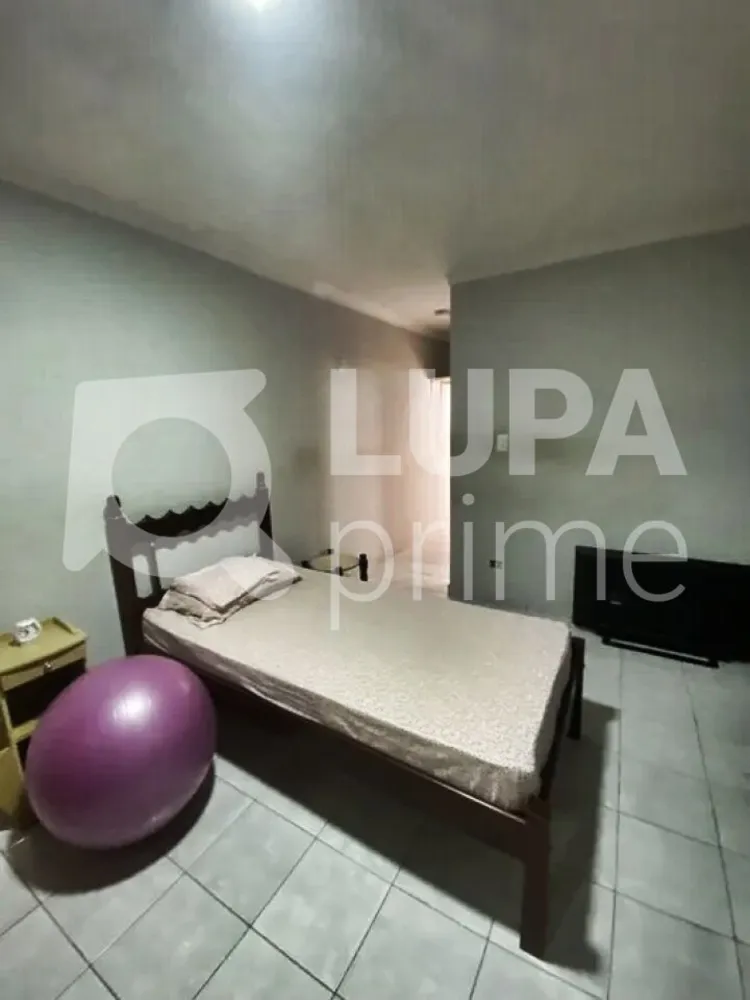 Casa, 2 quartos, 52 m² - Foto 3