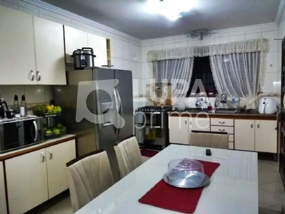 Casa, 3 quartos, 177 m² - Foto 9