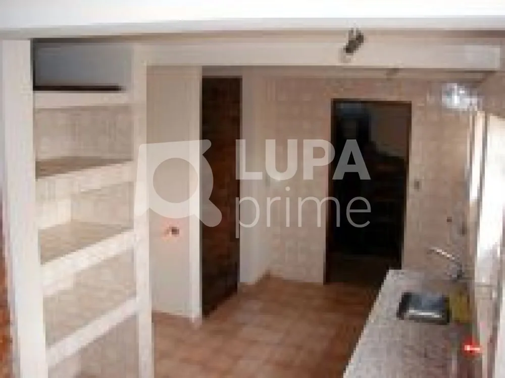 Casa, 3 quartos, 437 m² - Foto 1