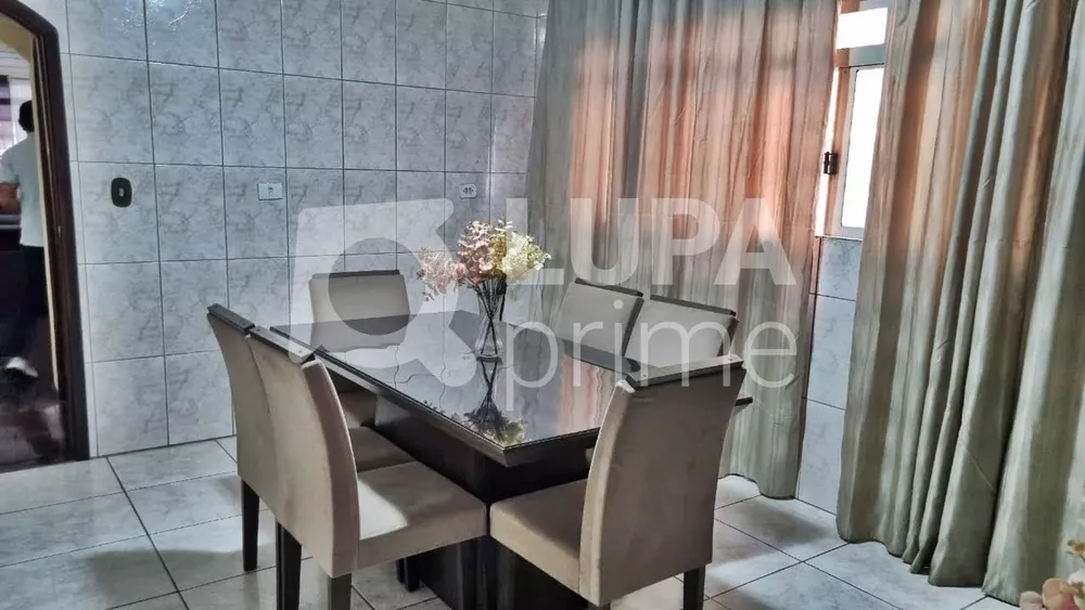 Casa à venda com 3 quartos, 130m² - Foto 4