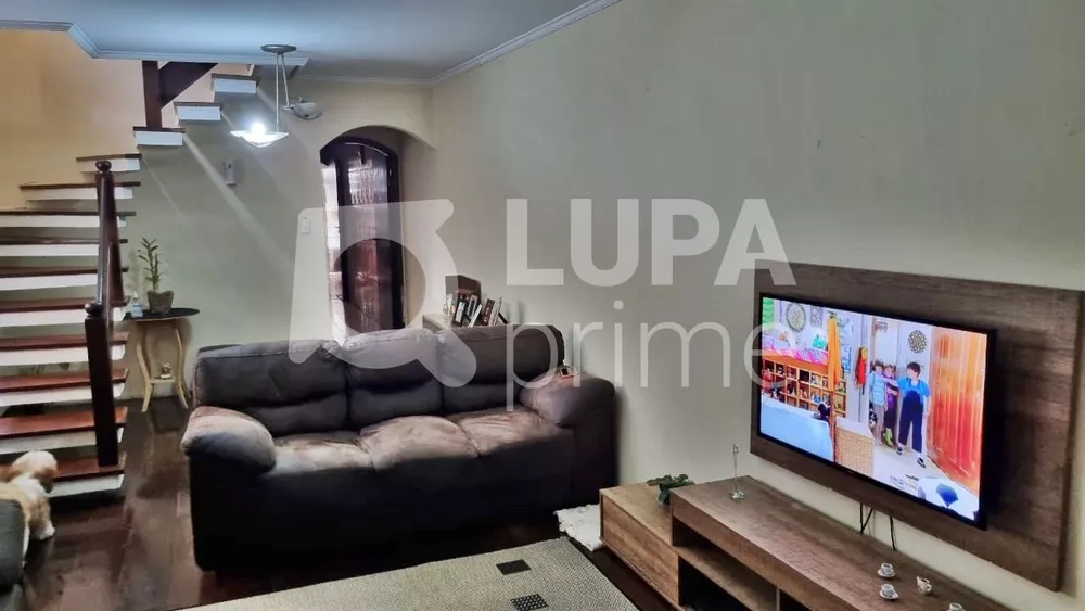 Casa à venda com 3 quartos, 130m² - Foto 1