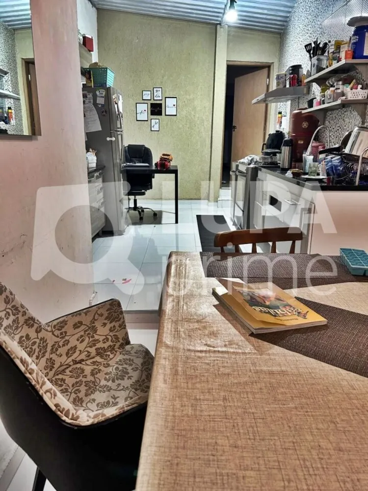 Casa, 2 quartos, 80 m² - Foto 2