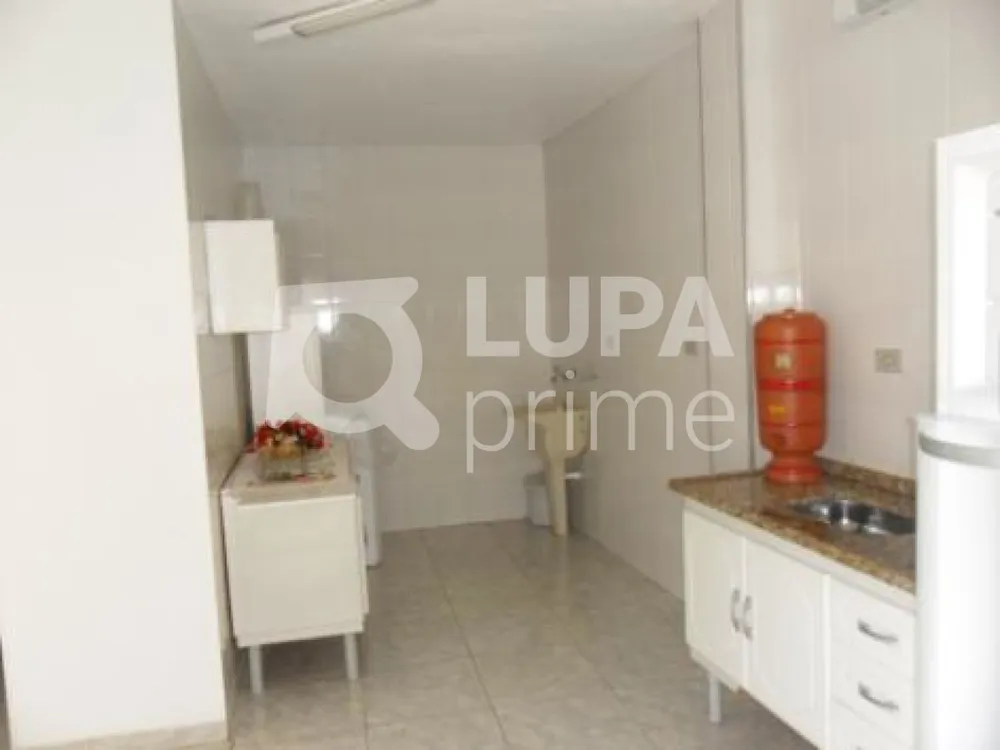 Casa, 3 quartos, 284 m² - Foto 1