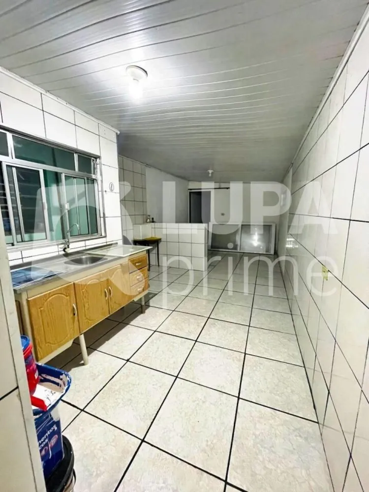 Casa, 5 quartos, 140 m² - Foto 9