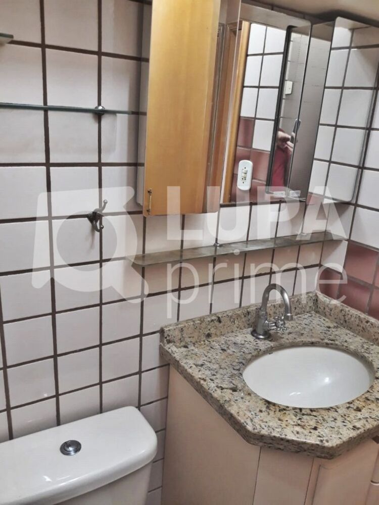 Apartamento à venda com 3 quartos, 61m² - Foto 4