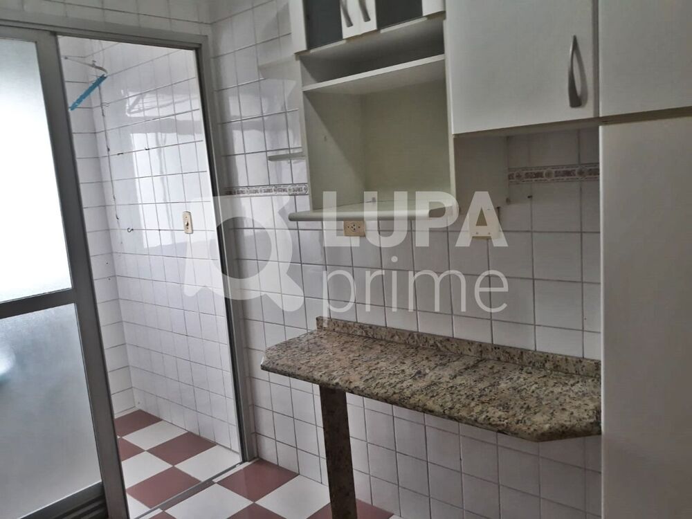 Apartamento à venda com 3 quartos, 61m² - Foto 3